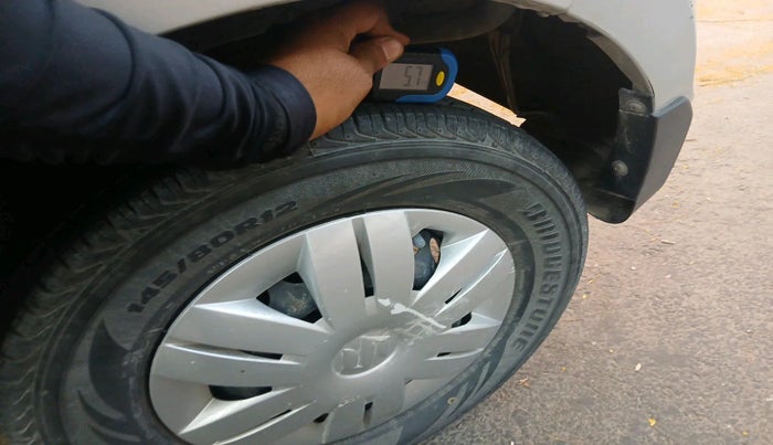 2016 Maruti Alto 800 LXI, Petrol, Manual, 6,485 km, tyre