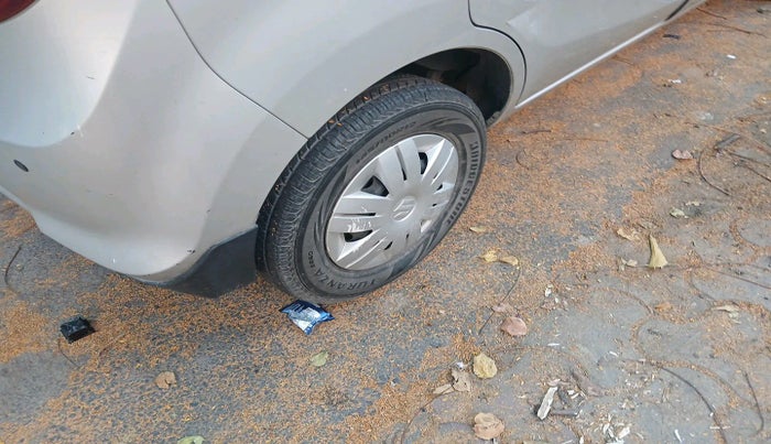 2016 Maruti Alto 800 LXI, Petrol, Manual, 6,485 km, tyre