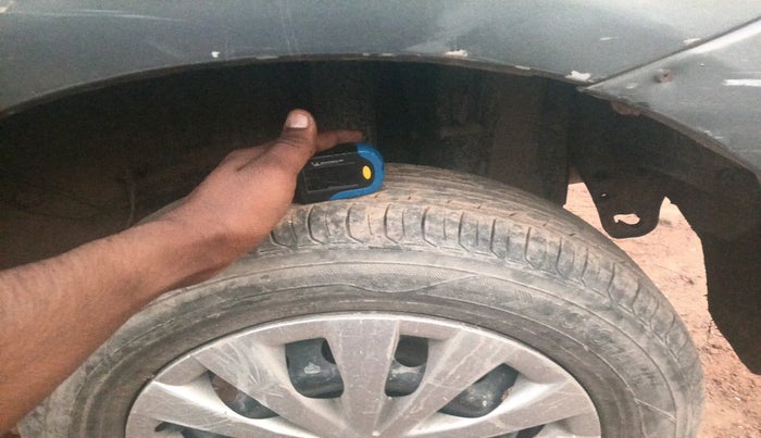 2015 Toyota Etios Liva GD, Diesel, Manual, 1,33,097 km, tyre