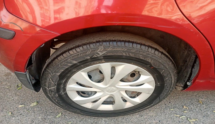 2013 Maruti Swift VXI, Petrol, Manual, 95,862 km, tyre