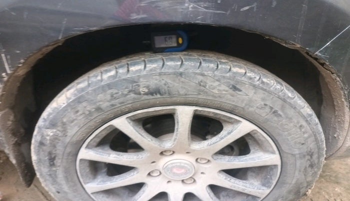 2012 Maruti Alto 800 LXI, Petrol, Manual, 1,16,047 km, tyre