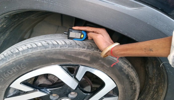 2022 Nissan MAGNITE XV PREMIUM TURBO (O), Petrol, Manual, 35,406 km, tyre