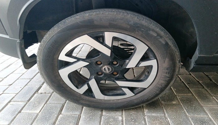 2022 Nissan MAGNITE XV PREMIUM TURBO (O), Petrol, Manual, 35,406 km, tyre