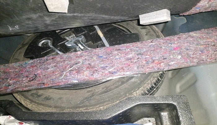 2017 Maruti Ciaz ALPHA 1.4 PETROL, Petrol, Manual, 33,182 km, tyre