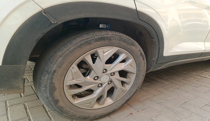 2020 Hyundai Creta SX 1.5 PETROL, Petrol, Manual, 1,36,240 km, tyre