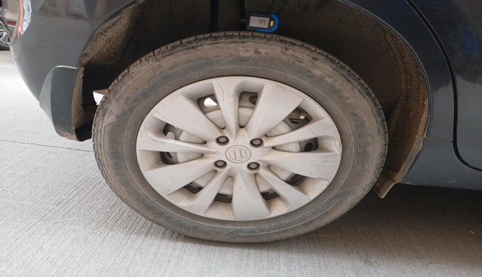 2017 Maruti Baleno SIGMA DIESEL 1.3, Diesel, Manual, 1,41,171 km, tyre