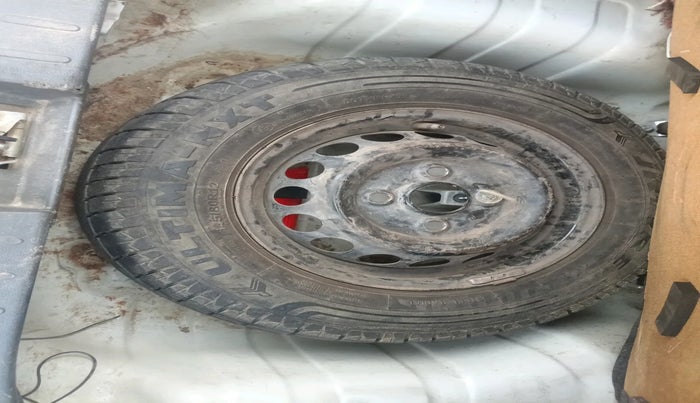 2016 Maruti Alto 800 LXI, Petrol, Manual, 45,517 km, tyre