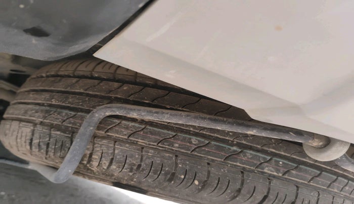 2022 Maruti XL6 ZETA MT, Petrol, Manual, 16,542 km, tyre