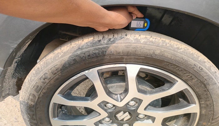 2022 Maruti XL6 ZETA MT, Petrol, Manual, 16,542 km, tyre