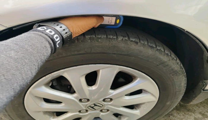 2014 Honda Mobilio 1.5L I-VTEC V, Petrol, Manual, 56,163 km, tyre