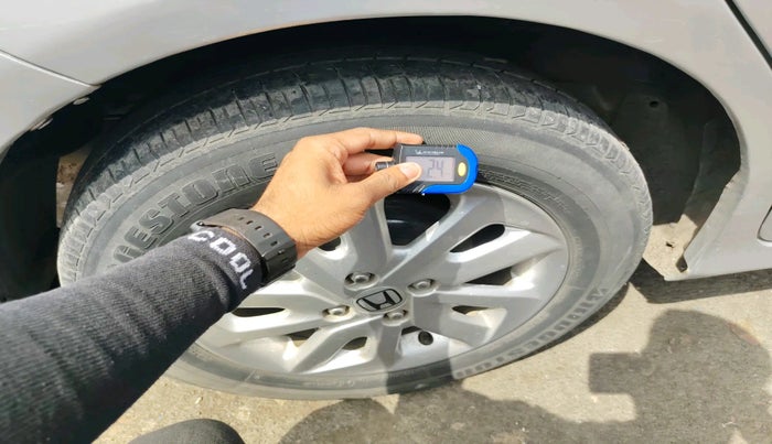 2014 Honda Mobilio 1.5L I-VTEC V, Petrol, Manual, 56,163 km, tyre