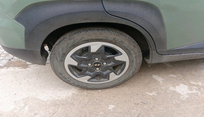 2023 Hyundai EXTER  SX 1.2 AMT, Petrol, Automatic, 8,535 km, tyre