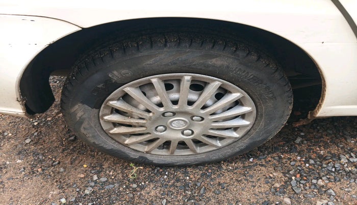 2013 Tata Indigo ECS LX CR4, Diesel, Manual, 1,02,460 km, tyre