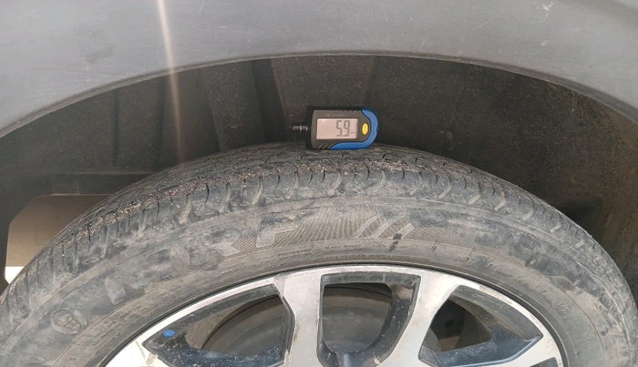 2022 Maruti XL6 ALPHA PLUS MT, Petrol, Manual, 46,707 km, tyre