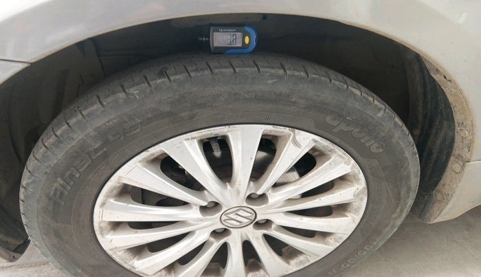 2017 Maruti Ciaz ZETA 1.4  MT PETROL, Petrol, Manual, 1,08,198 km, tyre