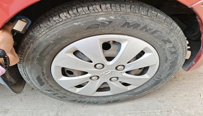 2010 Hyundai i10 MAGNA 1.2, Petrol, Manual, 77,299 km, tyre