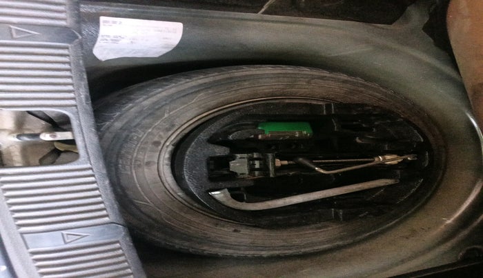 2010 Skoda Fabia ACTIVE 1.2 MPI, Petrol, Manual, 78,942 km, tyre