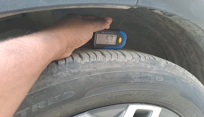 2023 Hyundai VENUE SX 1.5 CRDI, Diesel, Manual, 38,453 km, tyre