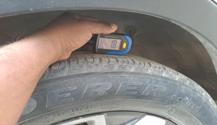 2023 Hyundai VENUE SX 1.5 CRDI, Diesel, Manual, 38,453 km, tyre