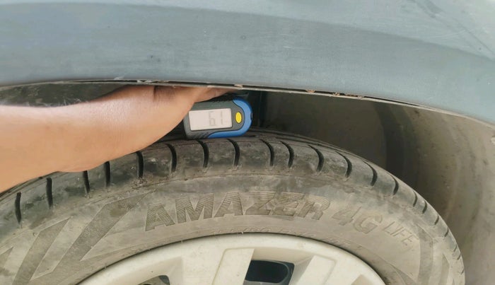 2016 Renault Kwid RXT 0.8, Petrol, Manual, 65,346 km, tyre