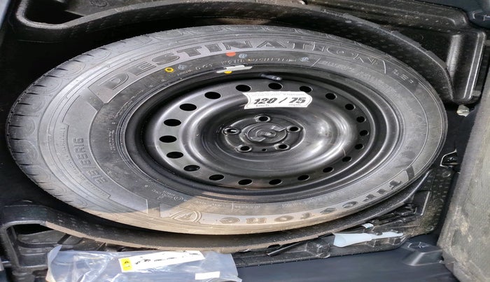 2018 Jeep Compass LIMITED 1.4 PETROL AT, Petrol, Automatic, 31,277 km, tyre