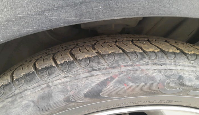 2017 Hyundai Creta SX PLUS AT 1.6 DIESEL, Diesel, Automatic, 1,05,609 km, tyre