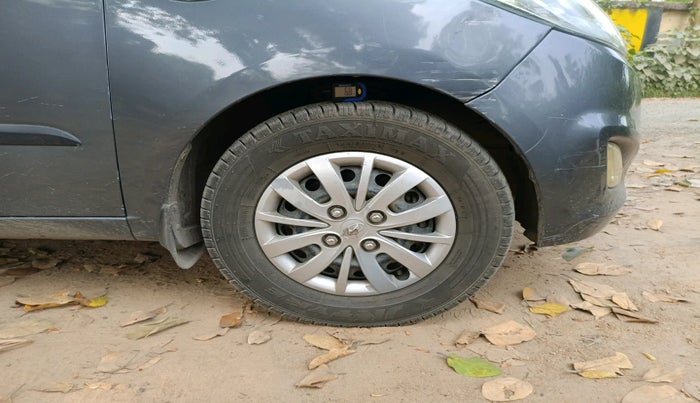 2013 Hyundai i10 ERA 1.1, Petrol, Manual, 68,158 km, tyre