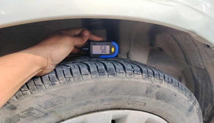 2014 Maruti Swift Dzire VXI, Petrol, Manual, 1,10,514 km, tyre