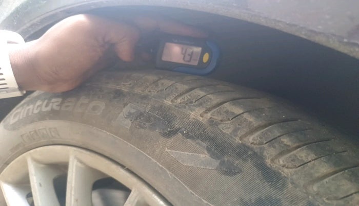 2013 Jaguar XF 2.2 DIESEL LUXURY, Diesel, Automatic, 62,598 km, tyre