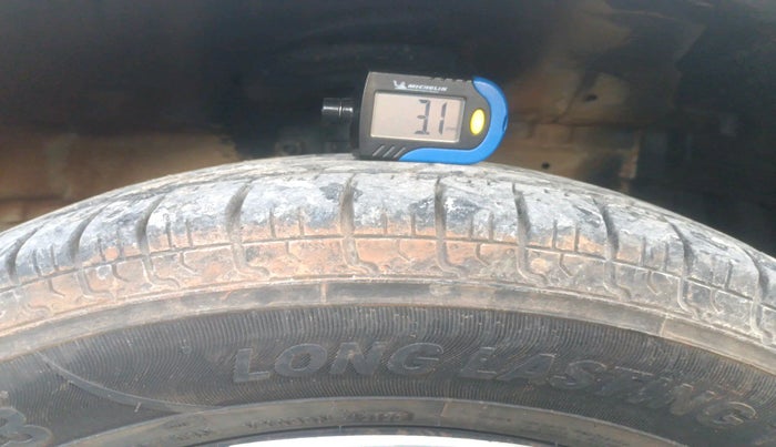 2014 Maruti Swift Dzire VDI, Diesel, Manual, 1,37,131 km, tyre