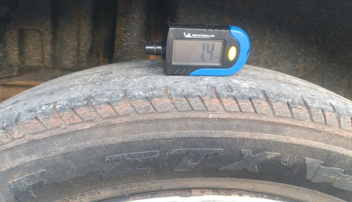 2014 Maruti Swift Dzire VDI, Diesel, Manual, 1,37,131 km, tyre