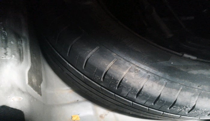 2018 Tata NEXON XT DIESEL, Diesel, Manual, 2,17,717 km, tyre