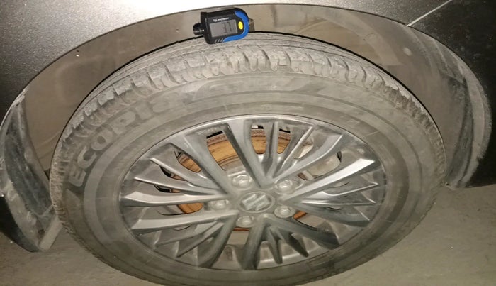 2021 Maruti Ertiga ZXI SHVS, Petrol, Manual, 28,505 km, tyre