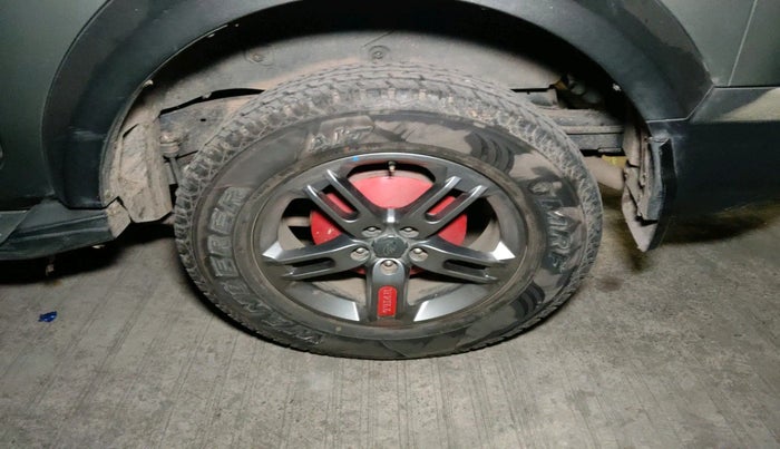 2021 Mahindra Thar LX PETROL HT 4WD AT, Petrol, Automatic, 36,565 km, tyre