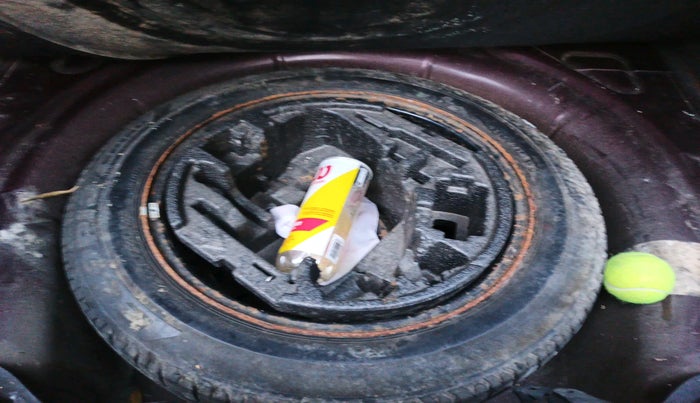 2011 Skoda Superb ELEGANCE 1.8 TSI MT, Petrol, Manual, 93,837 km, tyre