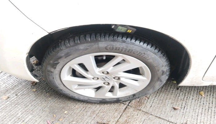 2015 Honda Jazz 1.2L I-VTEC V AT, Petrol, Automatic, 64,769 km, tyre