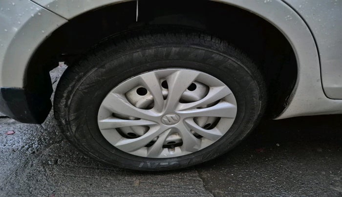 2021 Maruti Swift Dzire TOUR S-CNG, Petrol, Manual, 72,401 km, tyre