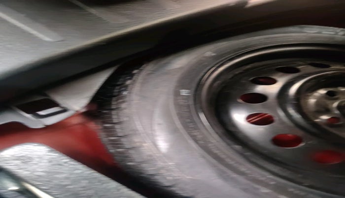 2018 Maruti Wagon R 1.0 VXI AMT, Petrol, Automatic, 10,743 km, tyre