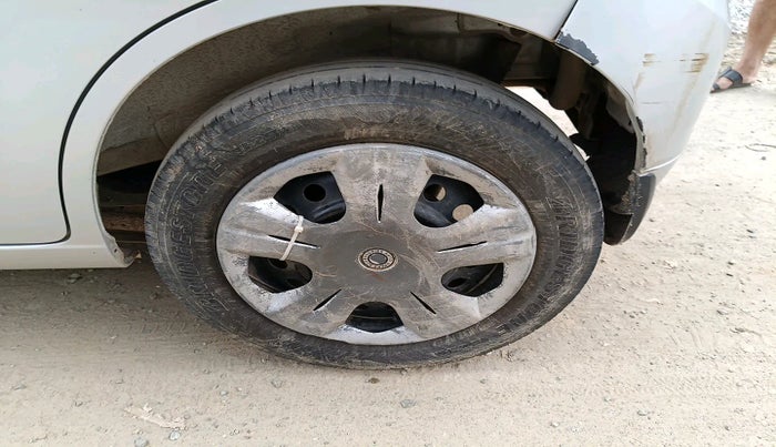 2014 Maruti Wagon R 1.0 VXI, Petrol, Manual, 94,123 km, tyre