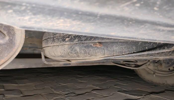 2019 Renault TRIBER RXL MT, Petrol, Manual, 65,561 km, tyre