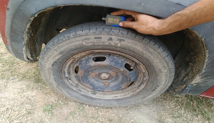 2016 Renault Kwid RXT 0.8, Petrol, Manual, 31,854 km, tyre