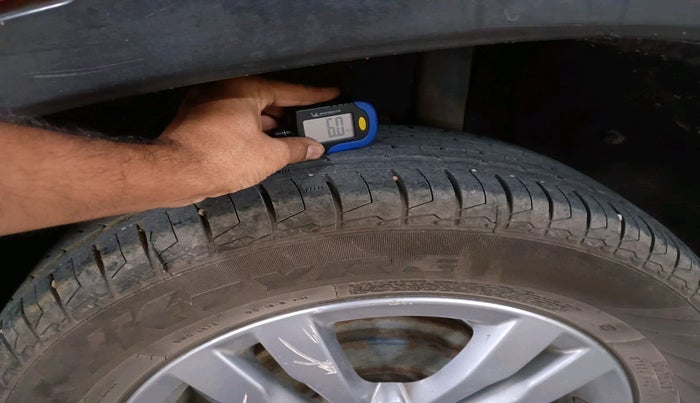 2016 Maruti Vitara Brezza ZDI PLUS, Diesel, Manual, 1,31,304 km, tyre