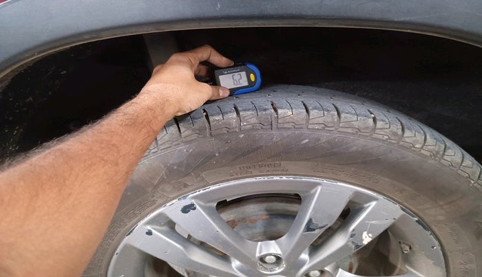 2016 Maruti Vitara Brezza ZDI PLUS, Diesel, Manual, 1,31,304 km, tyre