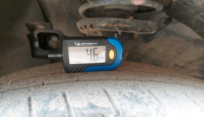 2022 Hyundai VENUE S 1.2, Petrol, Manual, 51,619 km, tyre