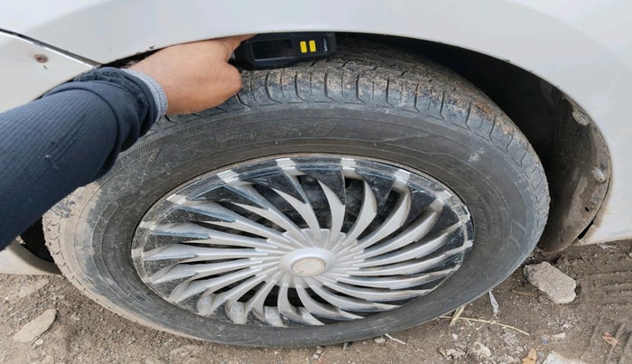 2013 Maruti Ertiga VDI, Diesel, Manual, 2,77,112 km, tyre