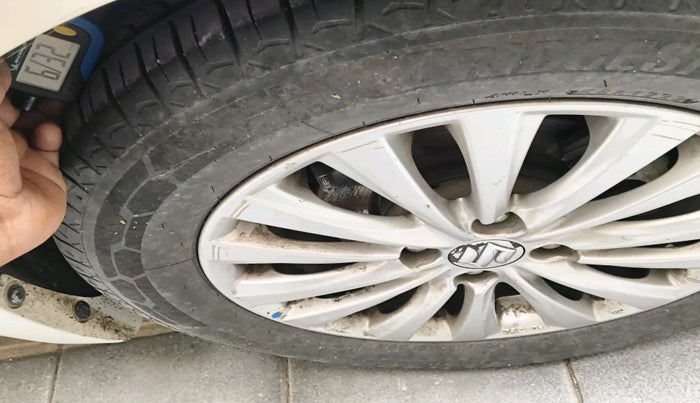 2021 Maruti Ciaz ZETA 1.5 SHVS MT PETROL, Petrol, Manual, 1,50,262 km, tyre