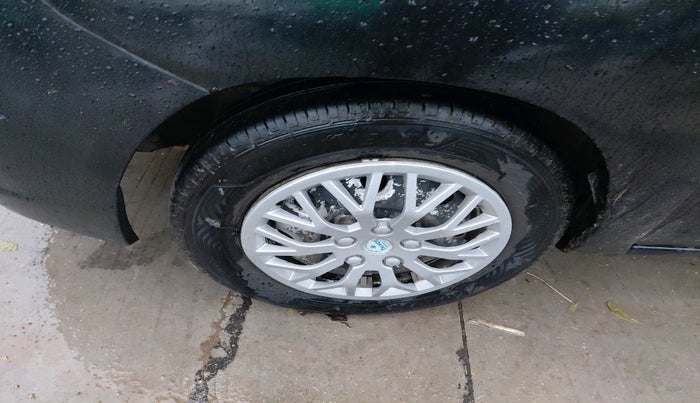 2010 Maruti Zen Estilo LXI, Petrol, Manual, 95,790 km, tyre