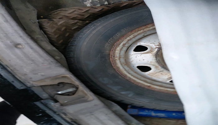 2010 Maruti Zen Estilo LXI, Petrol, Manual, 95,790 km, tyre