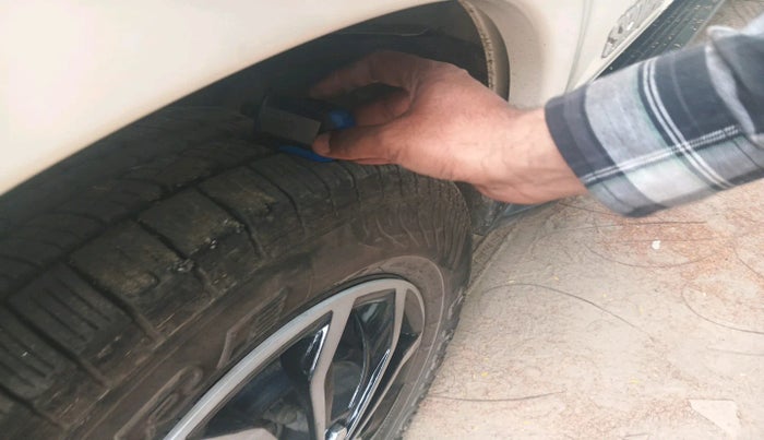 2018 Mahindra Scorpio S7, Diesel, Manual, 78,940 km, tyre