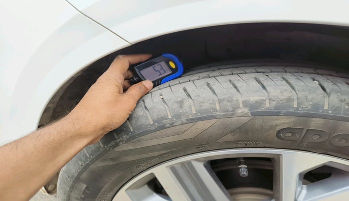 2024 Hyundai Verna SX 1.5 l MPI, Petrol, Manual, 22,867 km, tyre